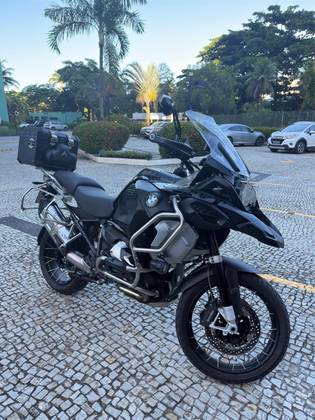 BMW R 1250 GS ADVENTURE PREMIUM TRIPLE BLACK BMW R 1250 GS ADVENTURE PREMIUM TRIPLE BLACK